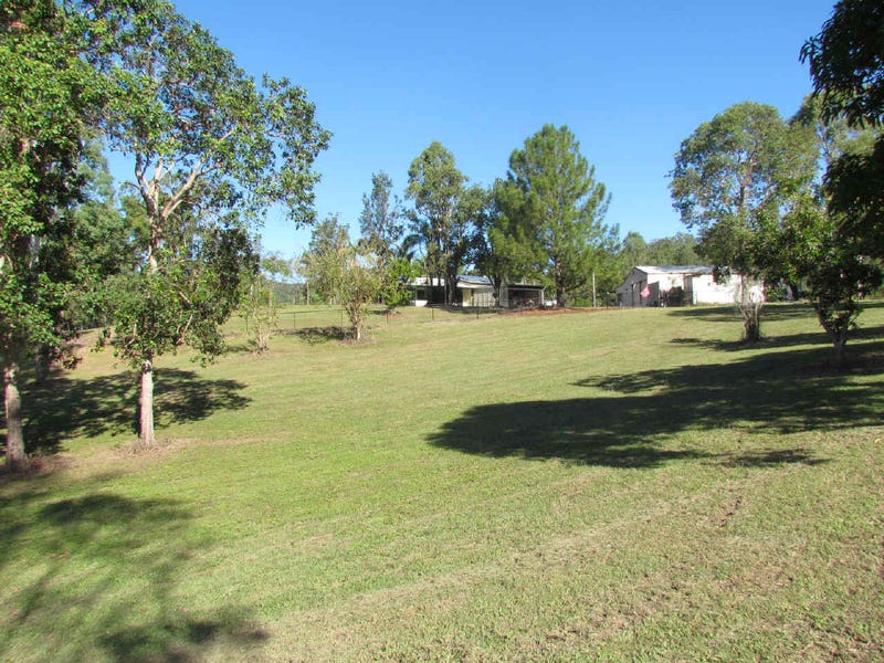 175 Walsh Road, Sarina, QLD 4737