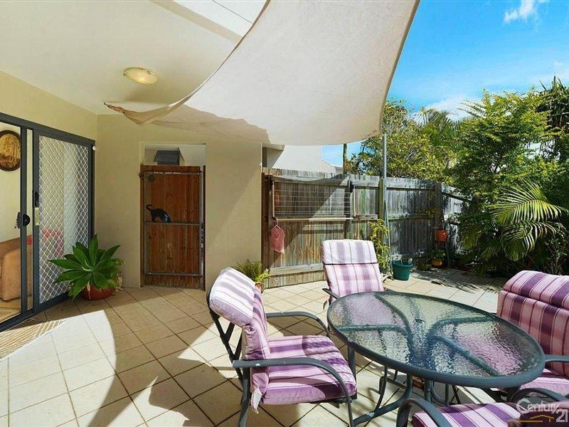 53 Petrel Avenue, Mermaid Beach, QLD 4218