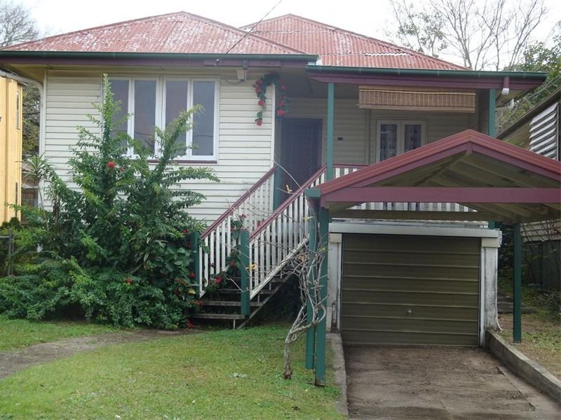 27 Lancelot Street, Tennyson, Qld 4105 Property Details