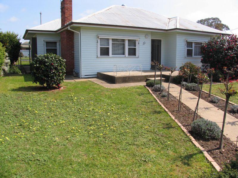 33 Whitehead Street, Corowa, NSW 2646 Property Details