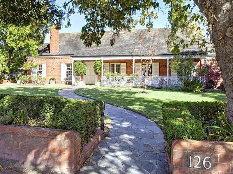 126 Hewitt Avenue, Toorak Gardens, SA 5065