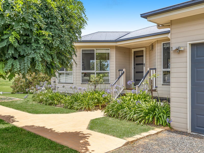 12765 New England Highway, Hodgson Vale, QLD 4352