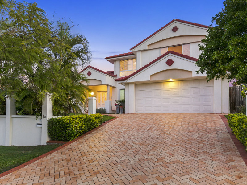 Sold Property Prices & Auction Results in Carindale, QLD 4152 (+1