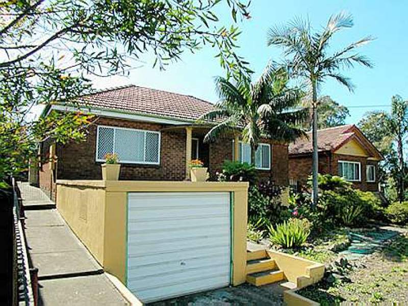 298300 Gladstone Avenue, Mount Saint Thomas, NSW 2500