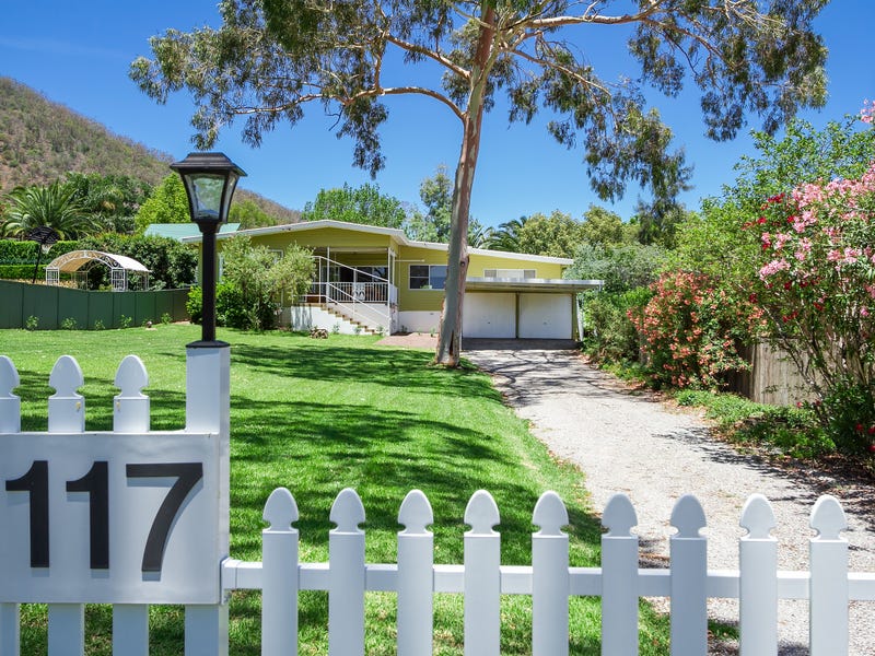 117 Fitzroy Street, East Tamworth, NSW 2340