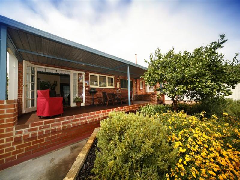 19 Linden Gardens, Floreat, WA 6014 Property Details