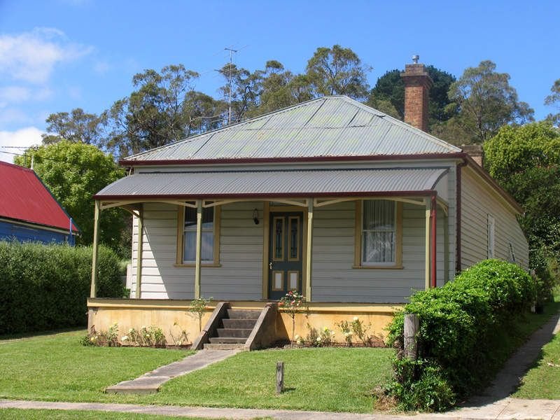 34 Throsby Street, Moss Vale, NSW 2577