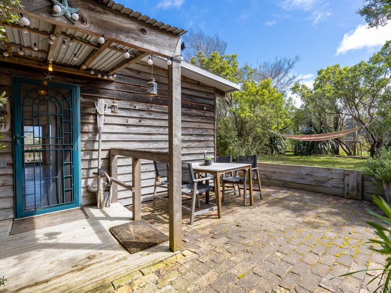 2 Alex Drive, St Andrews Beach, VIC 3941