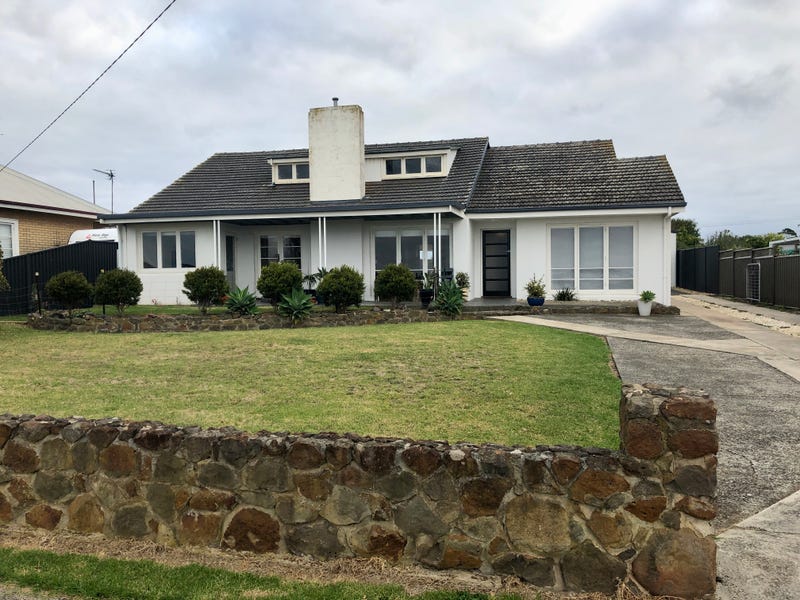 303 Hanlon Parade, Portland, VIC 3305