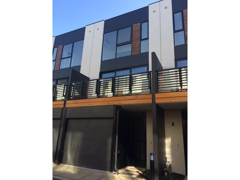 10 Quinn Road, Port Melbourne, VIC 3207