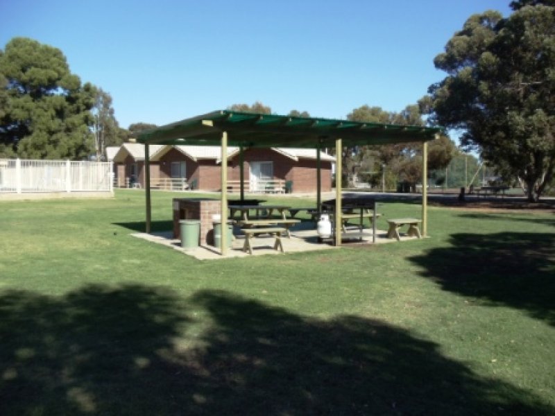 9 Highview Holiday Village, Ardrossan, SA 5571 Property Details