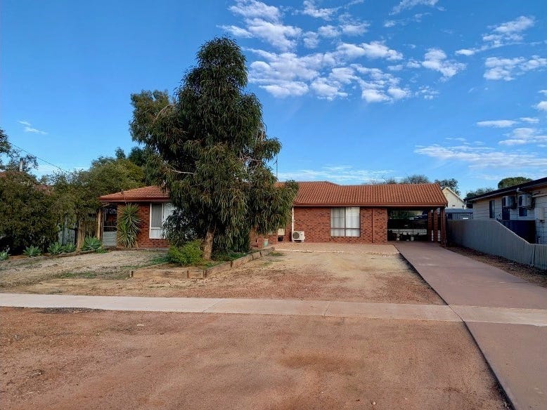 9 McNeil Street, Dalwallinu, WA 6609 Property Details