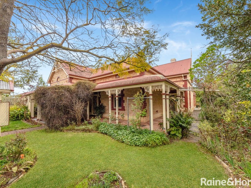 18 West Terrace, Strathalbyn, SA 5255 Property Details