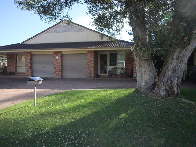 1/4 Richard Avenue, Lemon Tree Passage, NSW 2319