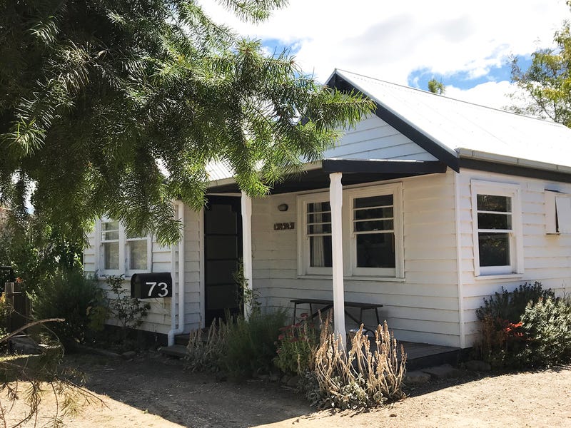 73 Central Springs Road Daylesford Vic 3460