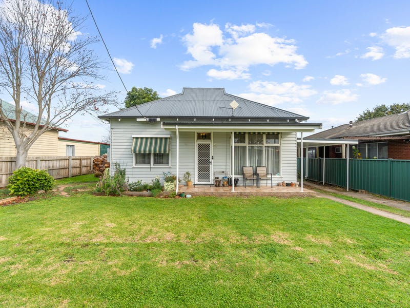 5 Main Street, Boisdale, Vic 3860 House for Sale