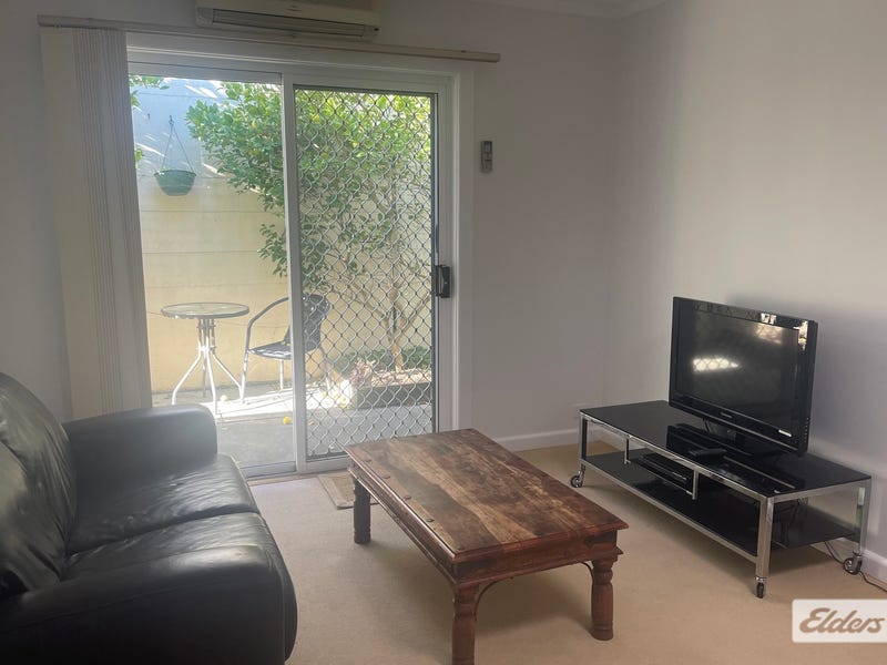 37 Esplanade, Lakes Entrance, VIC 3909