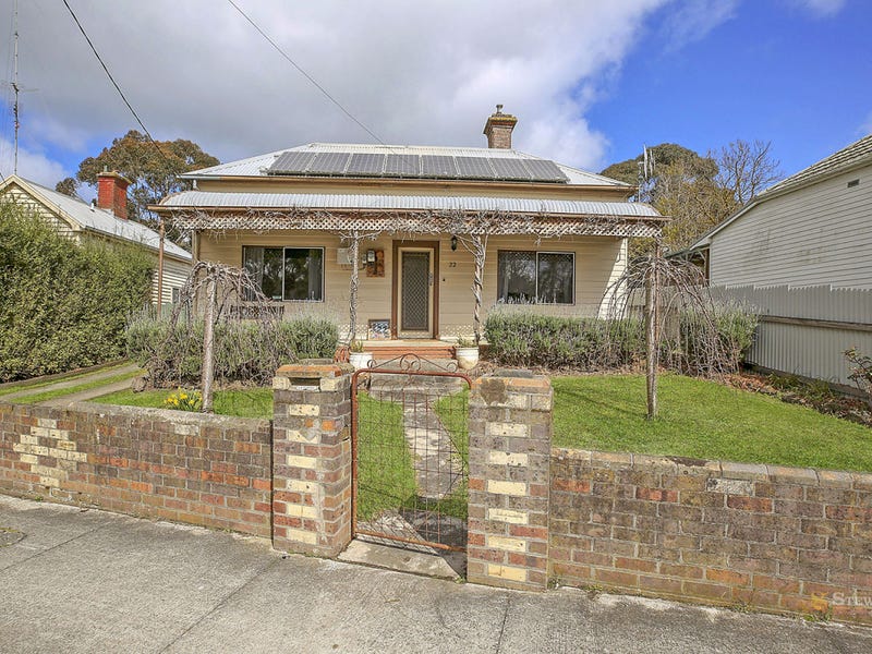 22 Wallace Street, Colac, Vic 3250 Property Details