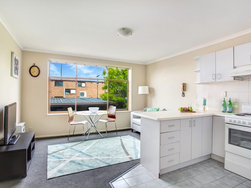 9/376 Albert Street, Brunswick, Vic 3056 Property Details