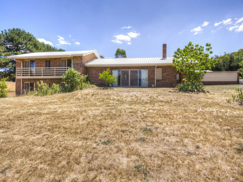 40 Roses Lane, Clunes, VIC 3370