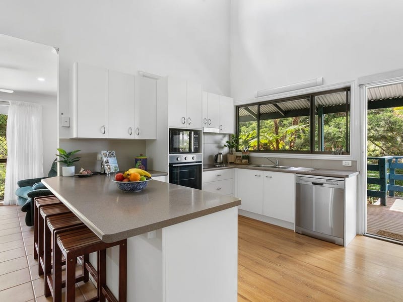 10 Swift Drive, Cooroy, QLD 4563