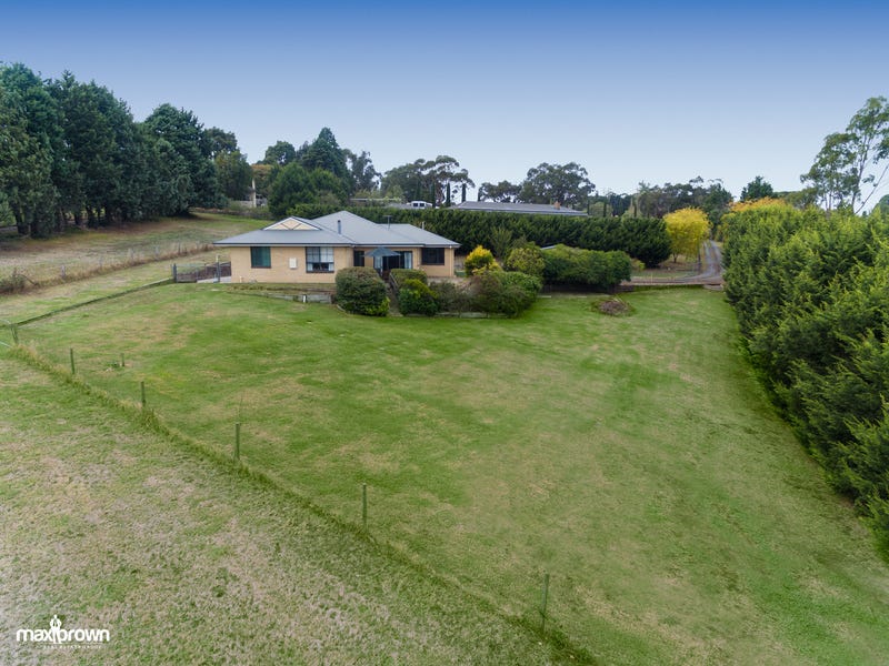 13 Lanning Crescent, Seville, Vic 3139 Property Details