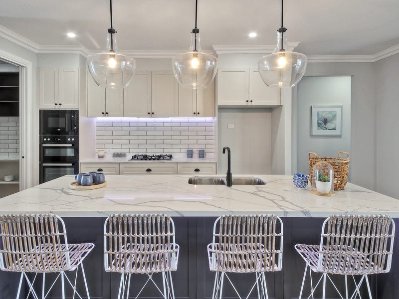 Real Estate & Property for Sale in St Lucia, QLD 4067