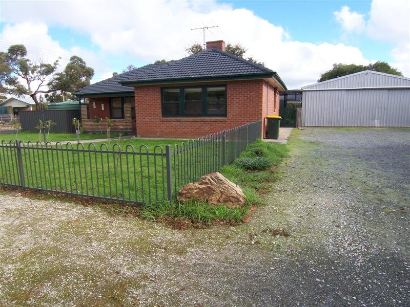 1 Prince Charles Avenue, Tanunda, SA 5352