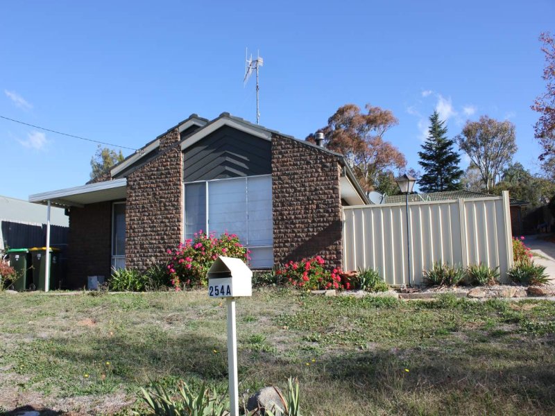 254A Durham Street, Bathurst, NSW 2795 Property Details