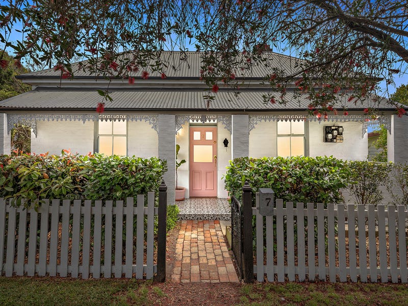 7 Gallagher Street, Cessnock, NSW 2325 Property Details