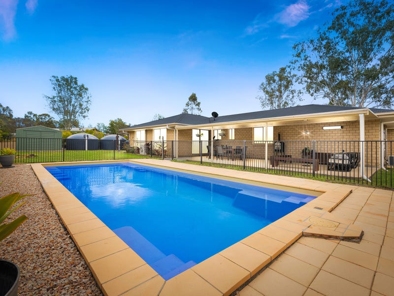 9296 Walker Drive, Kooralbyn, Qld 4285 Property Details