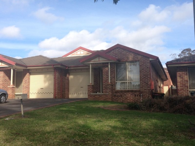 2/20 Astelia Street, Macquarie Fields, NSW 2564