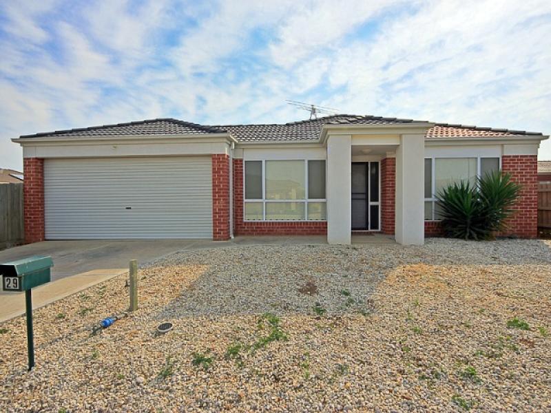 29 Horseshoe Circuit, Truganina, Vic 3029 Property Details