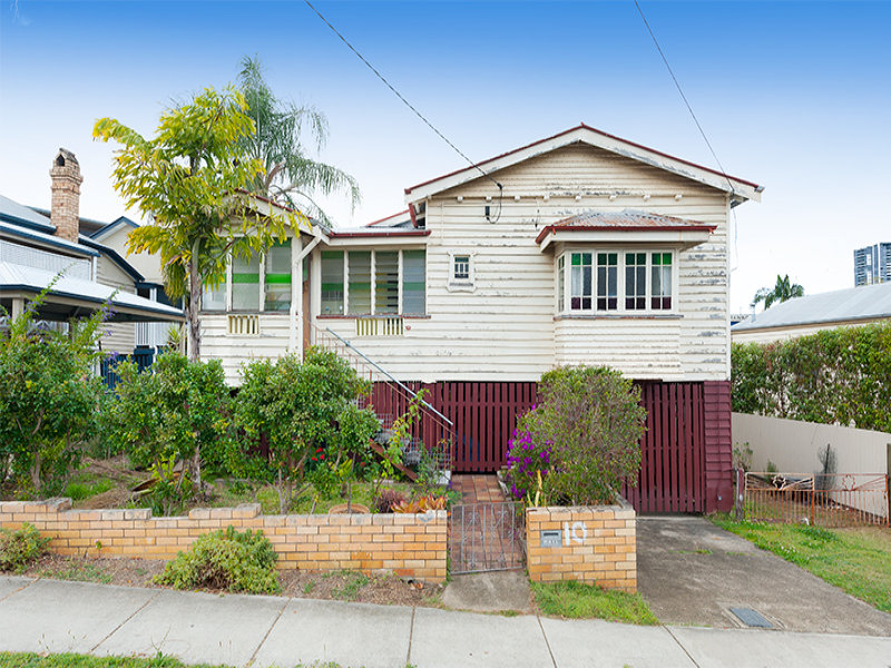 10 Blaxland Street, Milton, Qld 4064 Property Details