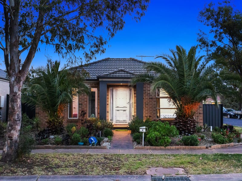 Houses for Sale in Point Cook, VIC 3030