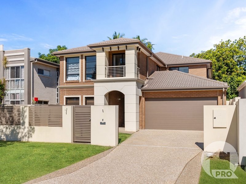 7 Pinecone Street, Sunnybank, QLD 4109 - realestate.com.au