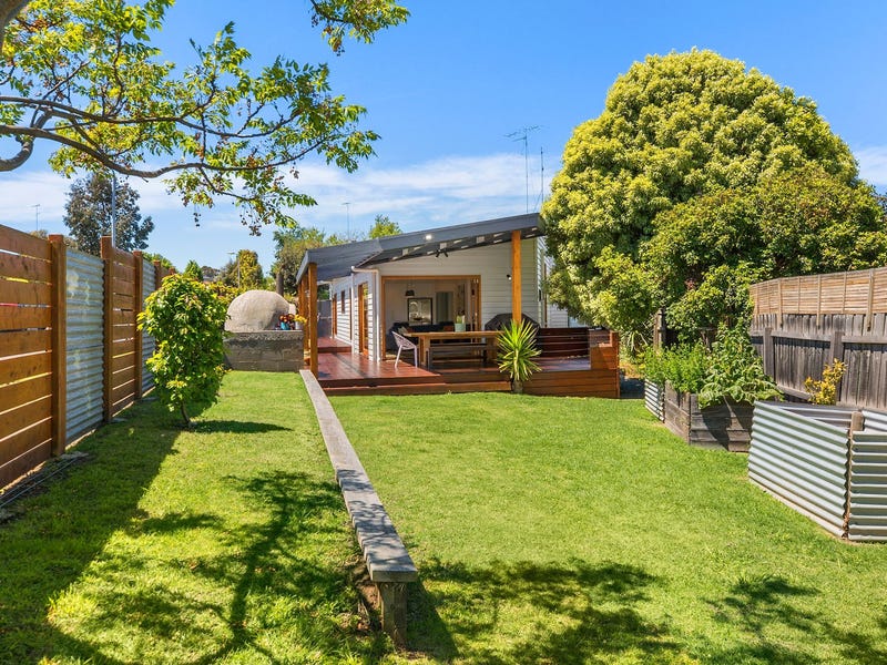 11 Connewarre Place, Ocean Grove, VIC 3226