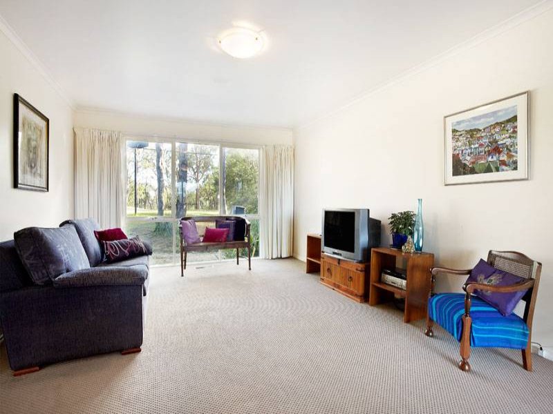 24 Melbourne Hill Road, Warrandyte, Vic 3113 Property Details