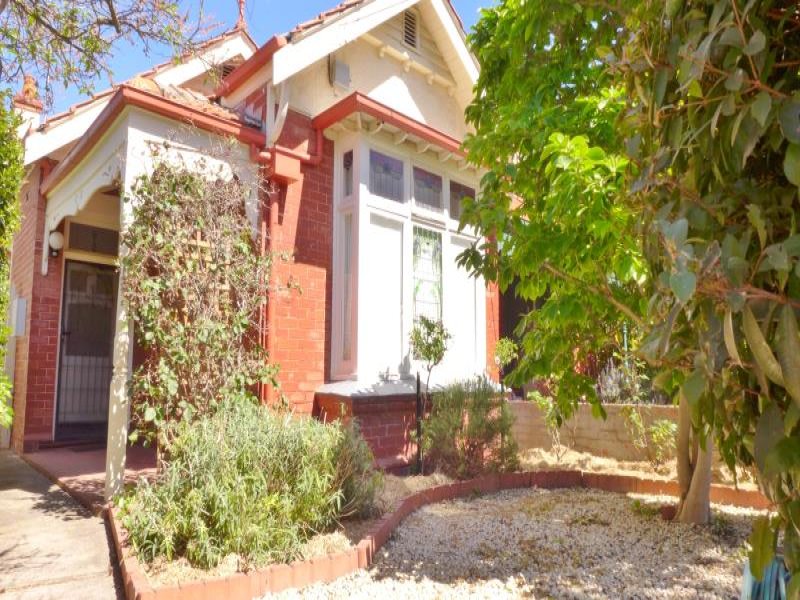 63 Byron Street, Elwood, VIC 3184 - realestate.com.au