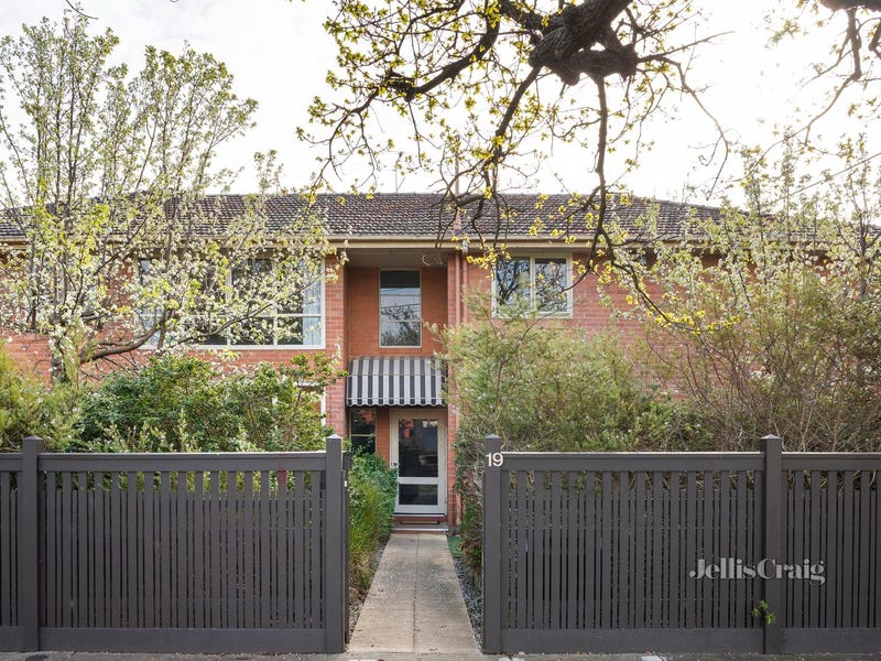 1/19 Mercer Road, Armadale, Vic 3143 - Property Details