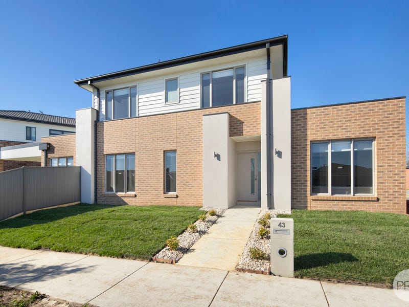 43 Cinnamon Drive, Lake Gardens, VIC 3355