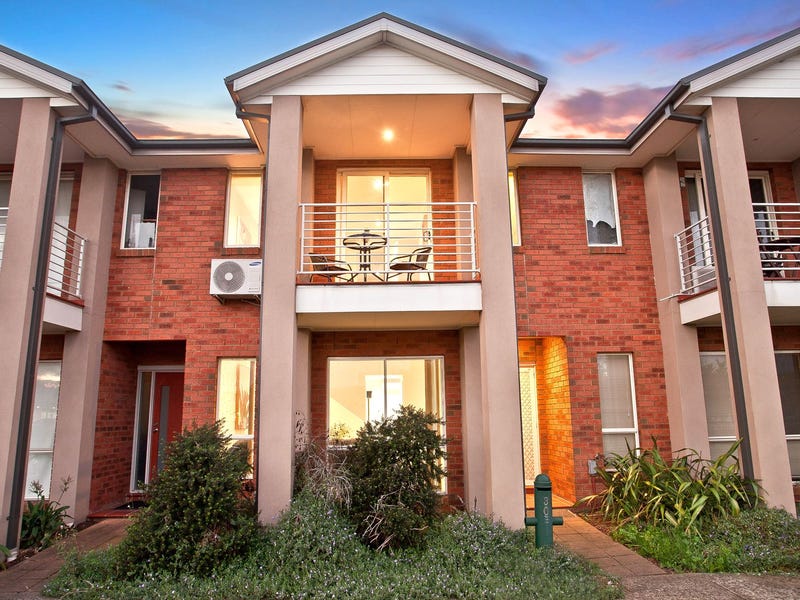 30 Buckhaven Street, Deer Park, VIC 3023