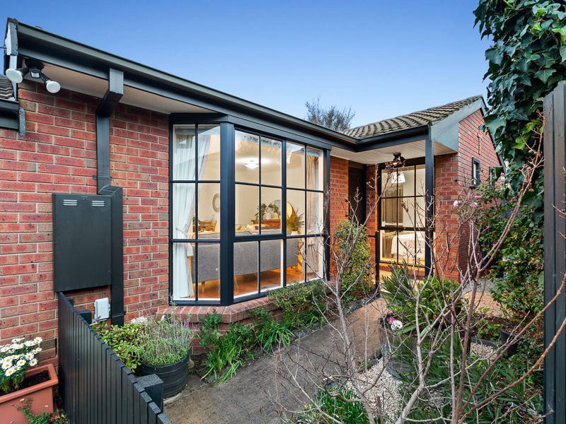 2/1 Johnston Street, Ashburton, Vic 3147 Property Details