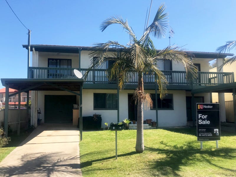 4 Cook Avenue, Surf Beach, NSW 2536