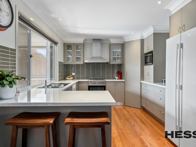 30 Vista Close, Woolgoolga, NSW 2456 Property Details