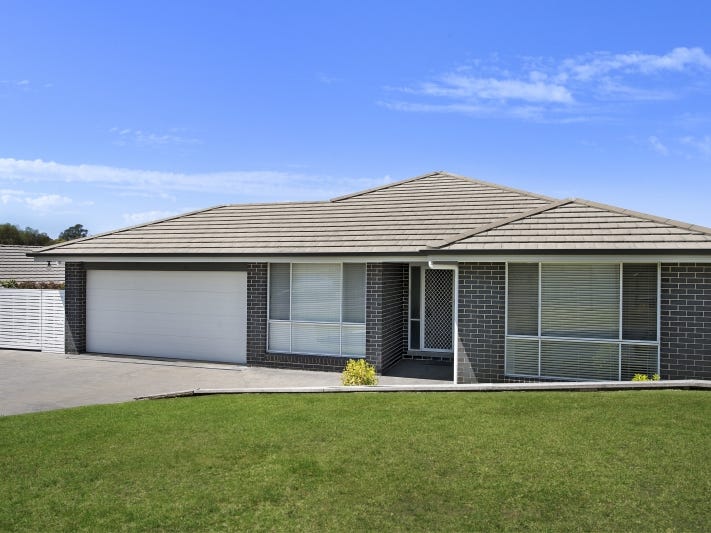 12 Broughton Street, Moss Vale, NSW 2577