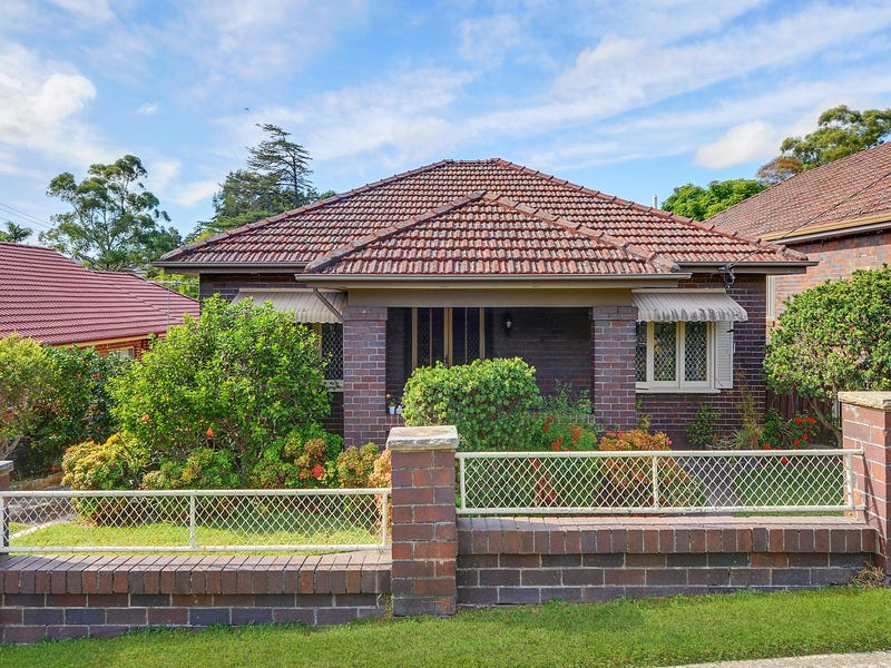 12 Miller Avenue, Hornsby, NSW 2077 Property Details