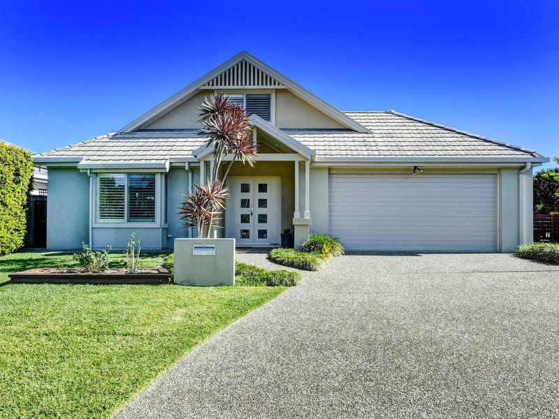 33 Greenmeadows Drive, Port Macquarie, NSW 2444