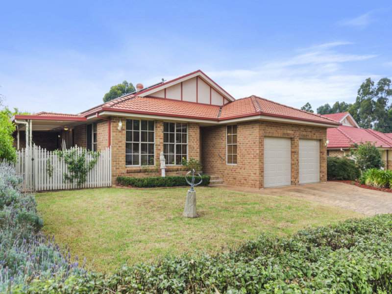 18 Oaklands Street, Mittagong, NSW 2575 Property Details