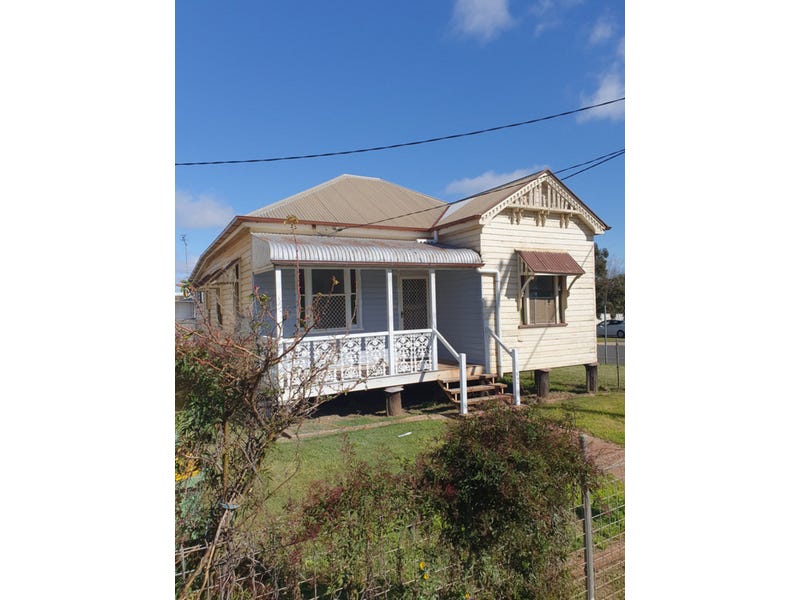 152 Bridge Street, Toowoomba City, QLD 4350